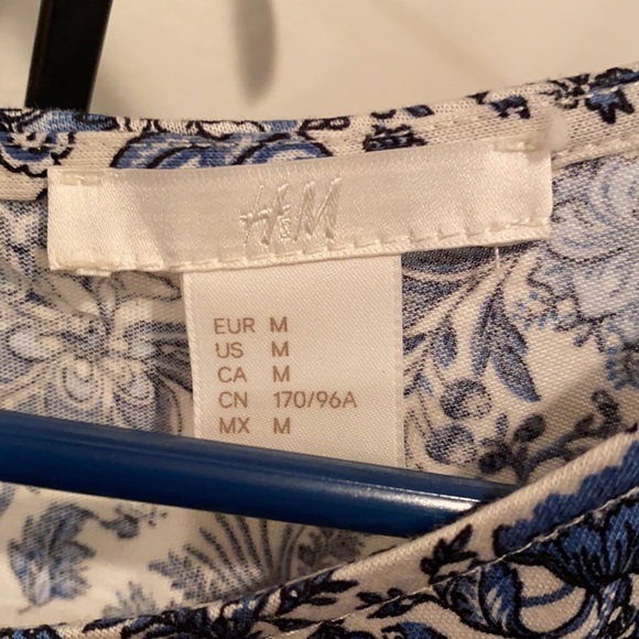 Women’s summer top - Picture 3 of 3